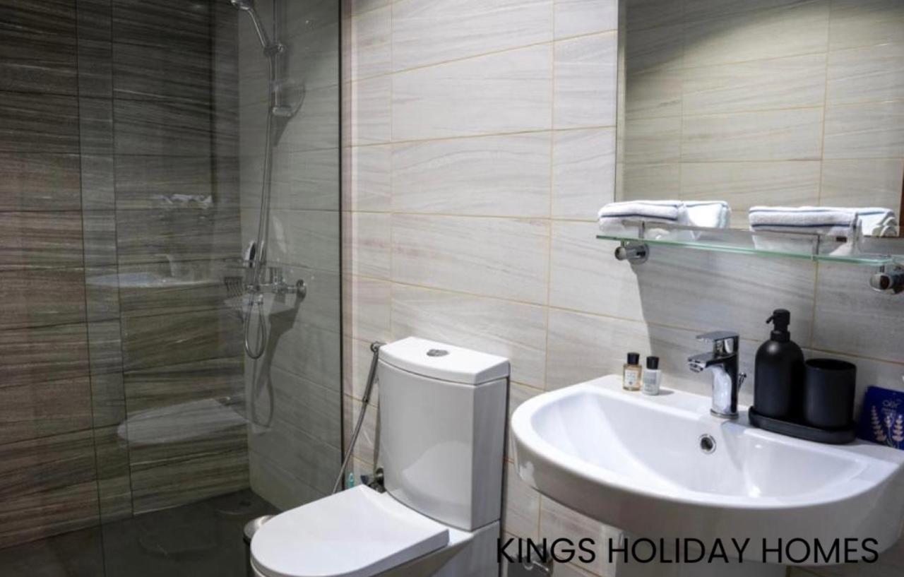 Dunya Tower Suite 2 Burj Khalifa Street , Kings Дубай Экстерьер фото